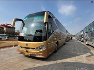 28年匠心護航，金旅客車續寫全國兩會服務新篇章